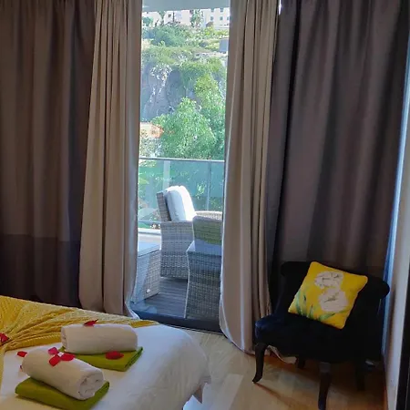 Zen Pearl-luxury Com Piscina Apartment